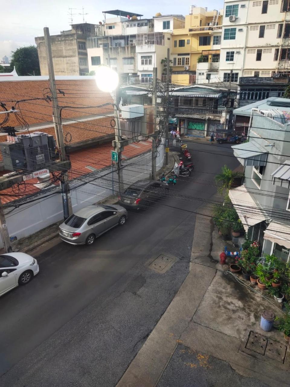Rhythm Of Life Guesthouse 56 Bangkok Ngoại thất bức ảnh