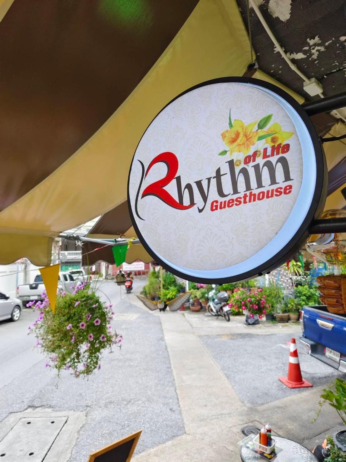 Rhythm Of Life Guesthouse 56 Bangkok Ngoại thất bức ảnh